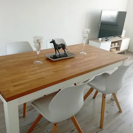 شقة 58 Qm Am Borussia Park In Mg-rheydt