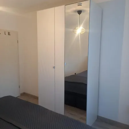 Ganze Wohnung Am Borussia Park In Moenchengladbach Apartment