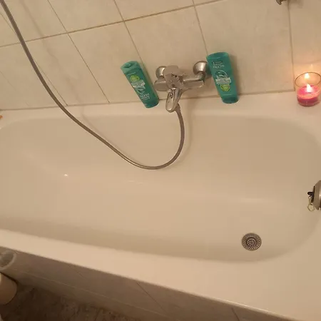 Ganze Wohnung Am Borussia Park In Moenchengladbach *